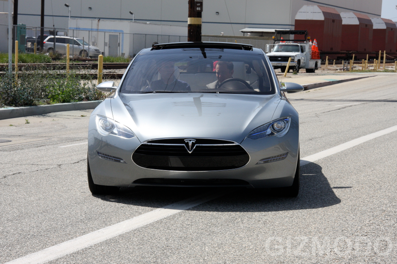 Illustration for article titled Tesla Model S Electric Sedan Prototype Has a Giant Touch Dashboard